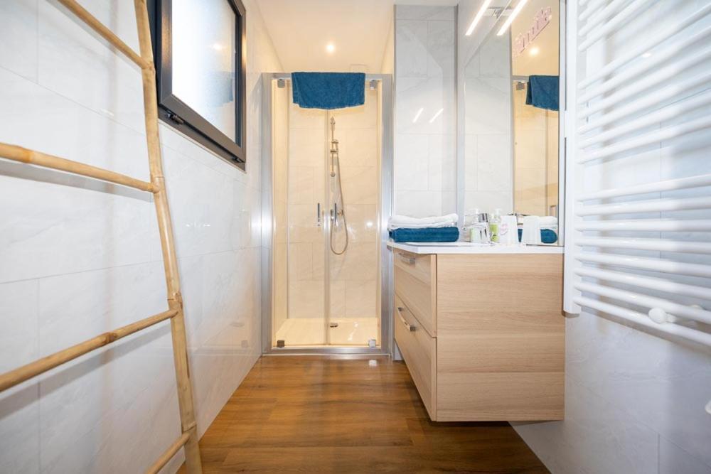 L'Escapade Dauphinoise, Gite 2 Chambres Avec Terrasse Et Clim Beaucroissant Esterno foto